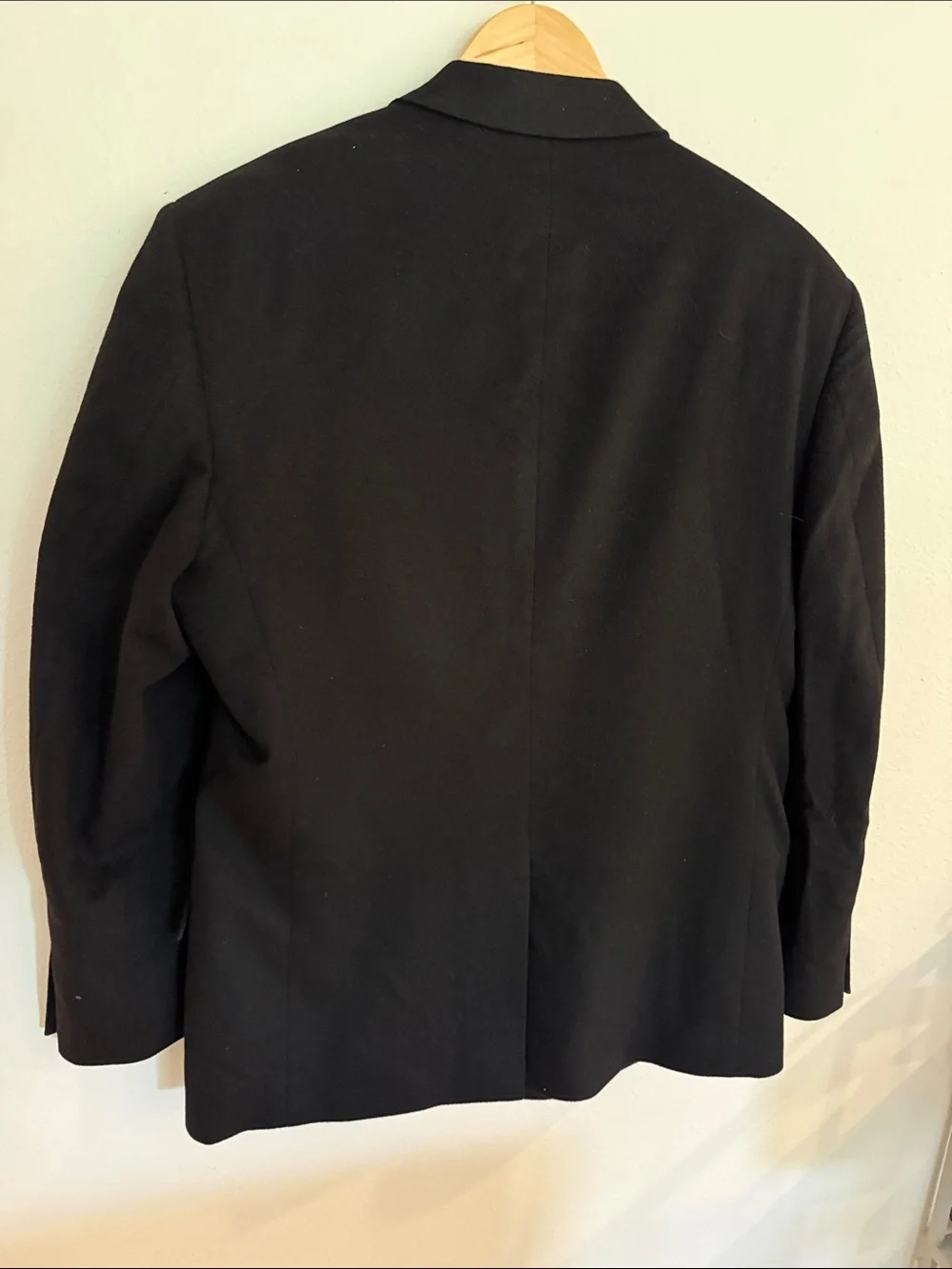 Brooks Brothers 346 Black Cashmere Men's Two-Button Blazer great cond 42R
